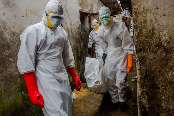 The Hot Zone: il romanzo sul virus Ebola diventerà una serie TV