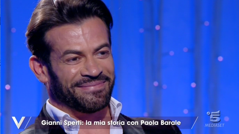 Uomini e Donne, Gianni Sperti invita Claudio Sona a chiarirsi con l'ex Juan