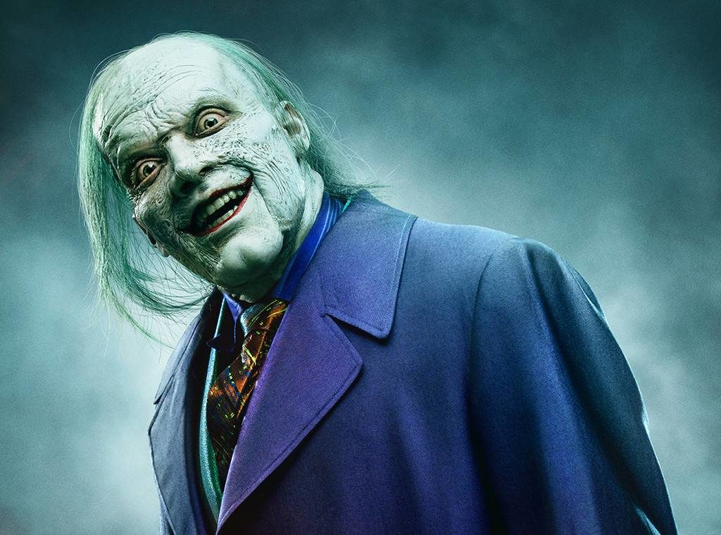 Gotham: il primo poster ufficiale del Joker, nuovo teaser