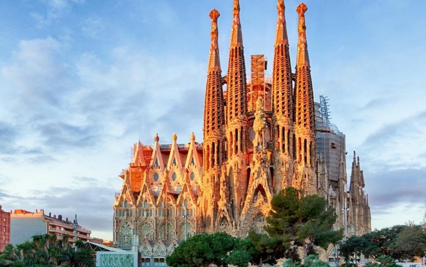 Mega strutture- la Sagrada Familia National Geopgraphic