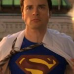 Arrowverse: Stephen Amell commenta il ritorno Tom Welling nel ruolo di Superman