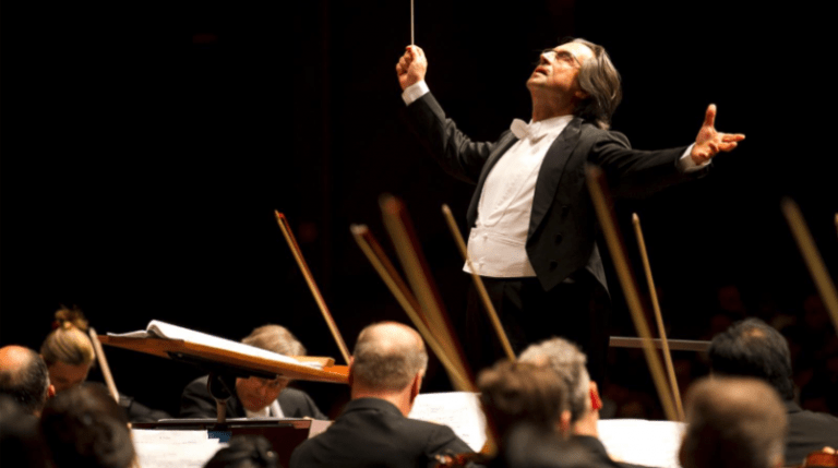 Buon compleanno Riccardo Muti: su Rai 5 e Rai 1 due concerti del maestro