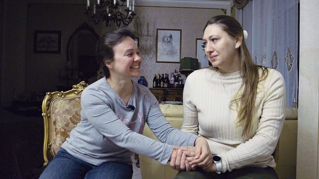 Donne oltre il confine, Real Time racconta la guerra in Ucraina dal punto di vista delle donne