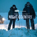 True Detective: Night Country conquista la critica e ritorna alle origini